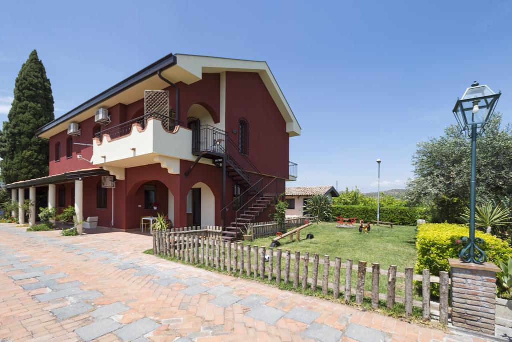 Orange Park - Agriturismo Misterbianco Exterior photo