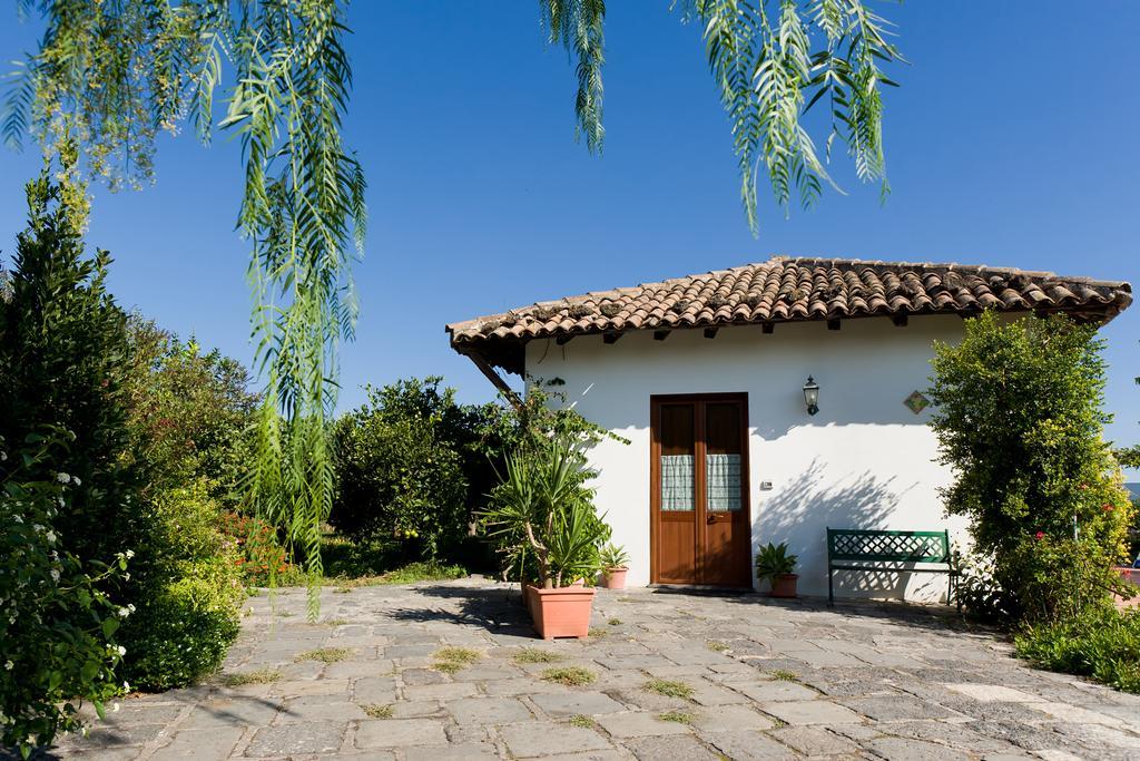 Orange Park - Agriturismo Misterbianco Exterior photo